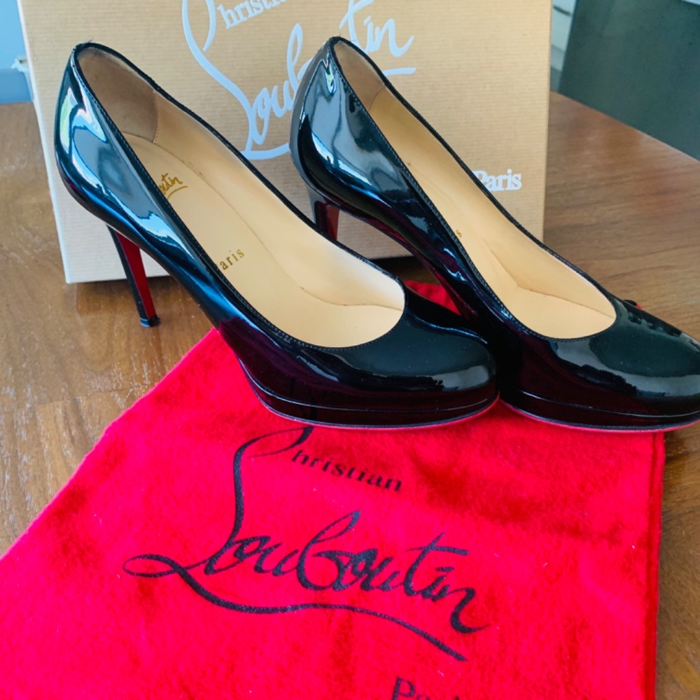 Christian Louboutin New Simple Pump/Black EU 36